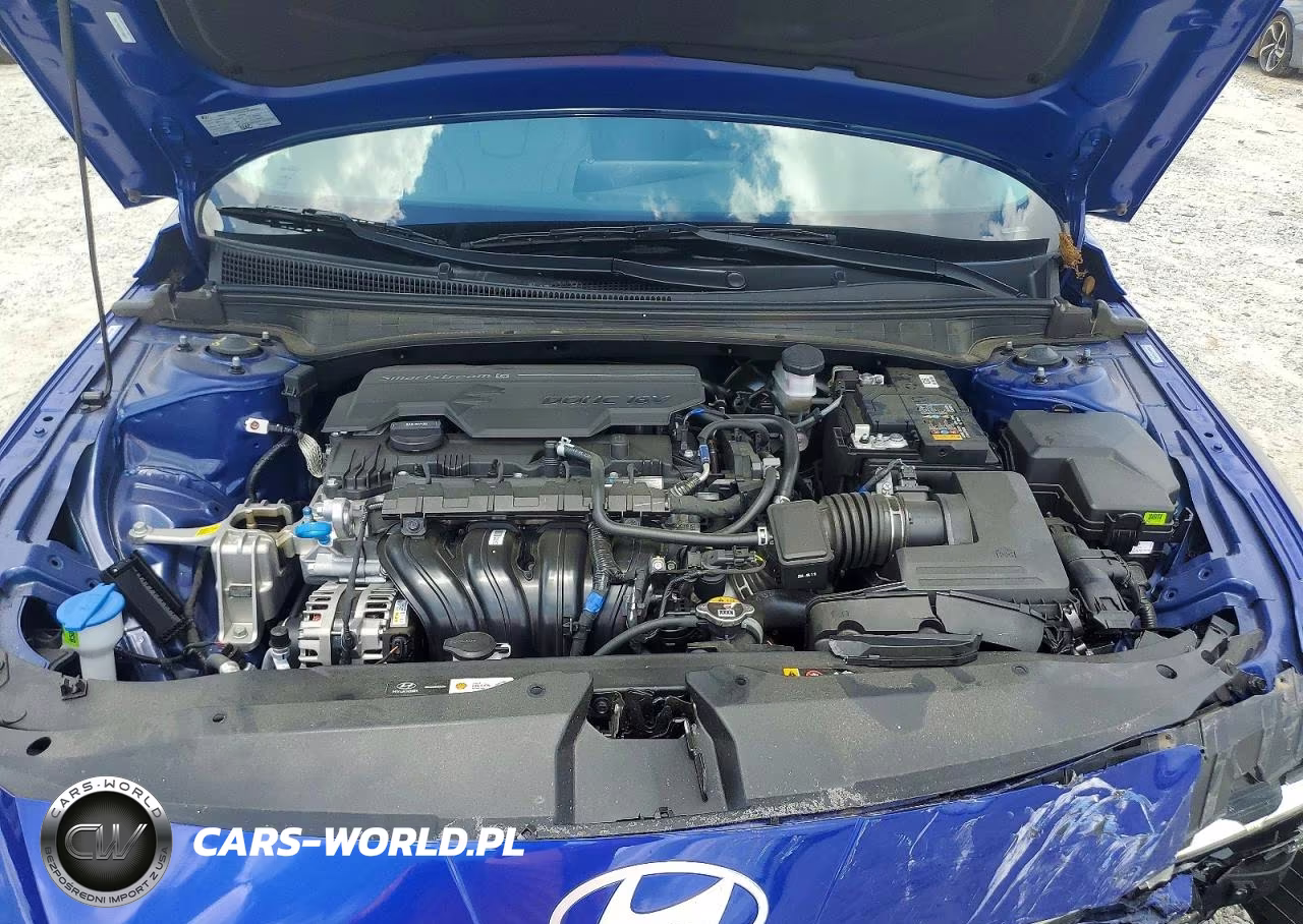 2026 Hyundai Elantra Limited VIN:KMHLP4DG2TU105624 - 11