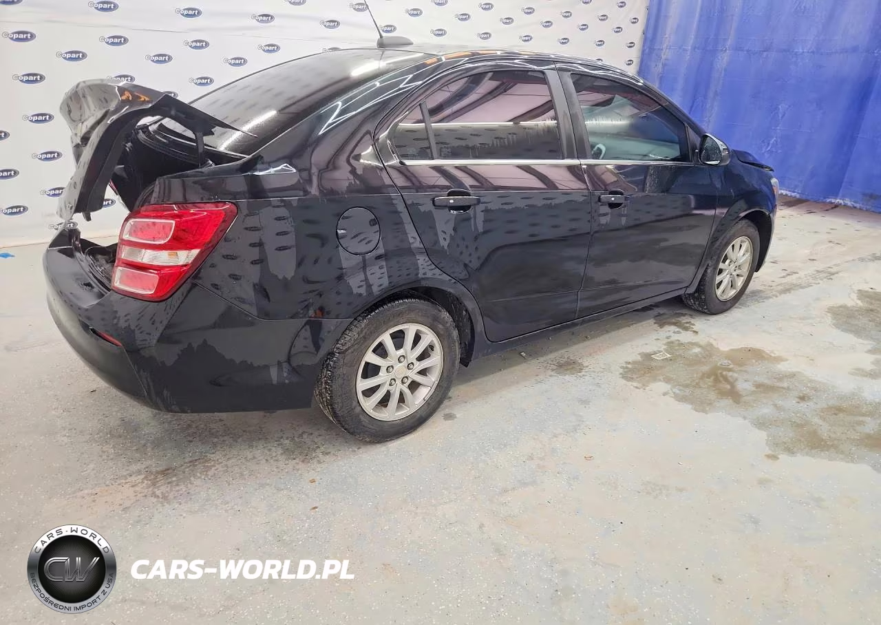 2018 Chevrolet Sonic Lt VIN:1G1JD5SH1J4137931 - 3