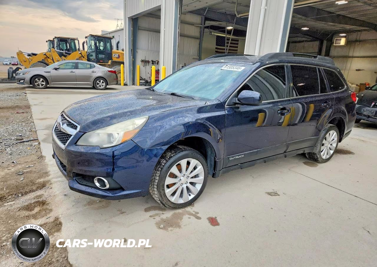 2013 Subaru Outback 2.5I – zdjęcie 1 z 12