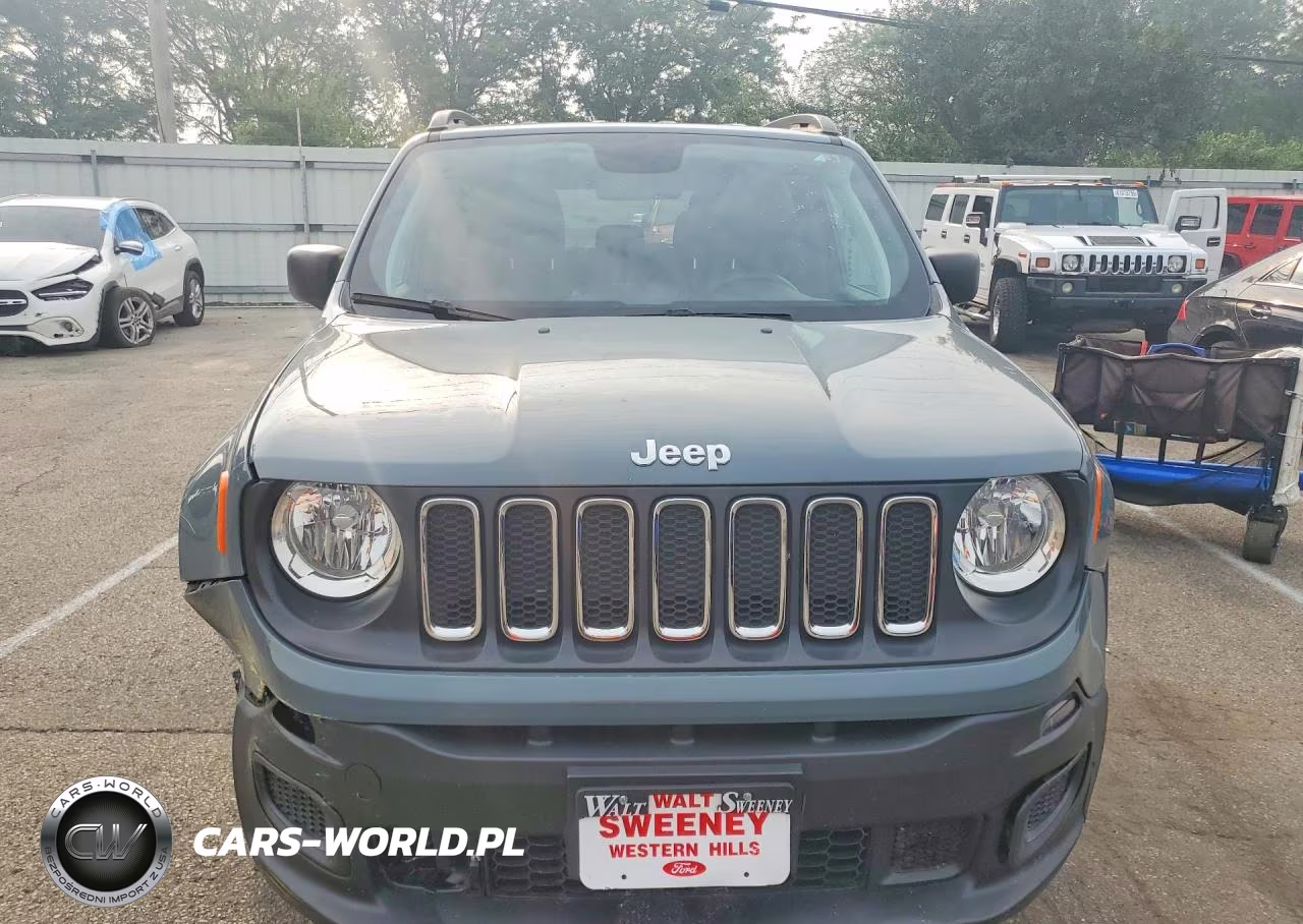 2018 Jeep Renegade Sport VIN:ZACCJBAB9JPJ30955 - 5