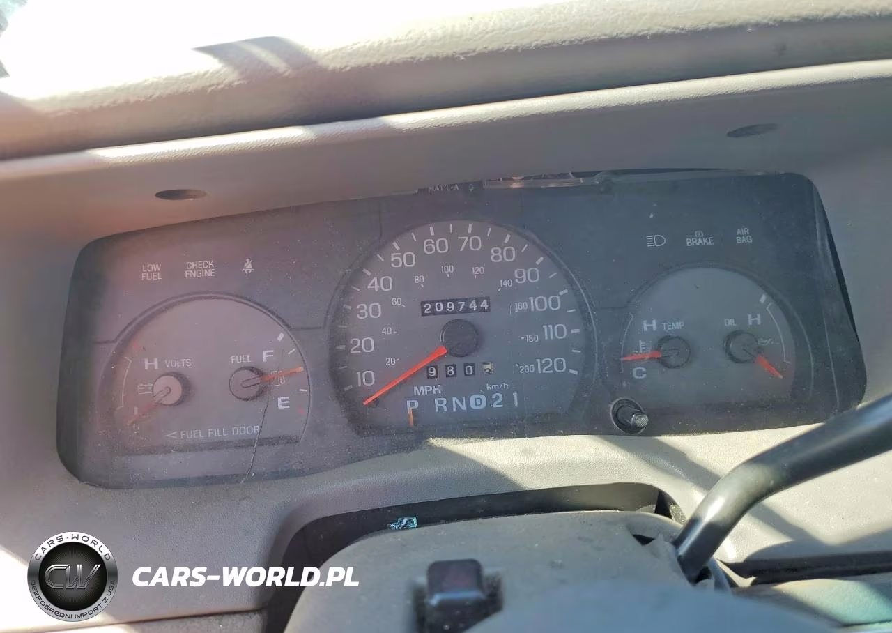 1999 Mercury Grand Marquis Gs VIN:2MEFM74W3XX700403 - 9