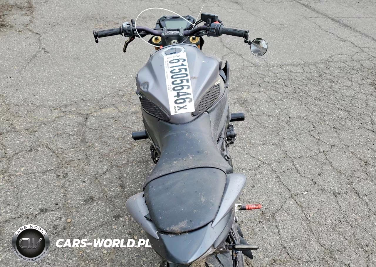 2017 Suzuki Gsx-S1000A VIN:JS1GT7AAXH2100039 - 6