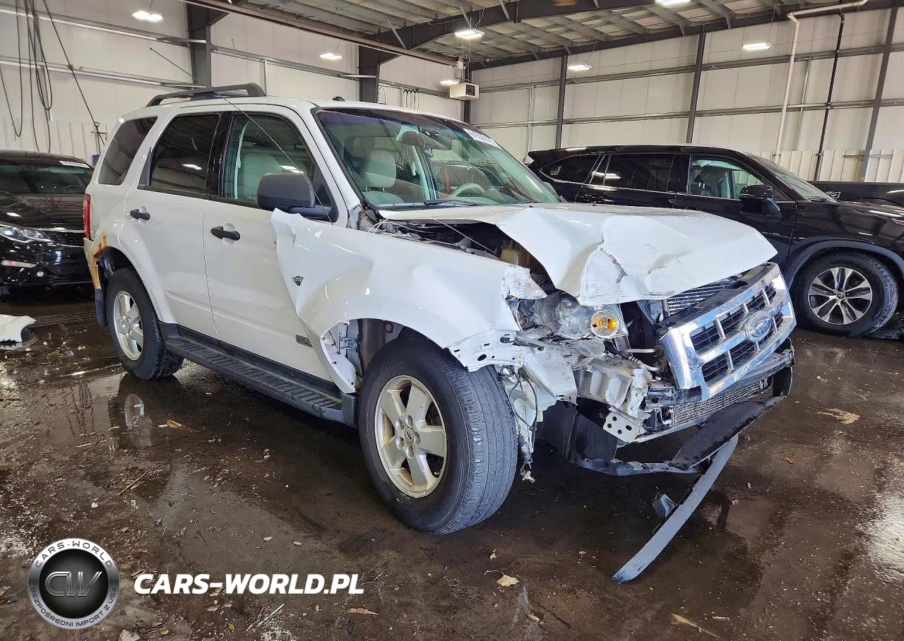 2008 Ford Escape Xlt VIN:1FMCU93158KB89721 - 4