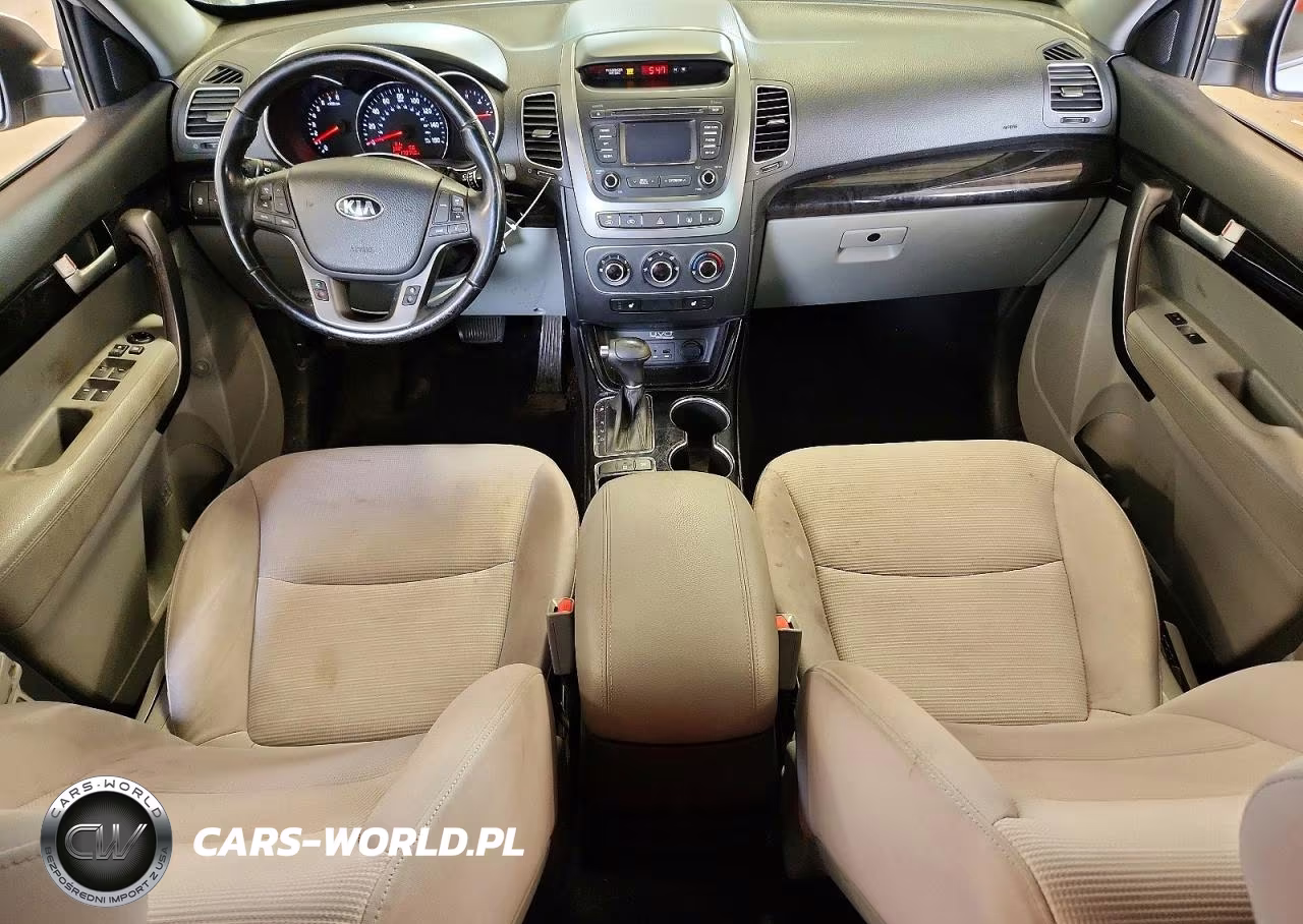 2015 Kia Sorento Lx VIN:5XYKTCA69FG592327 - 8