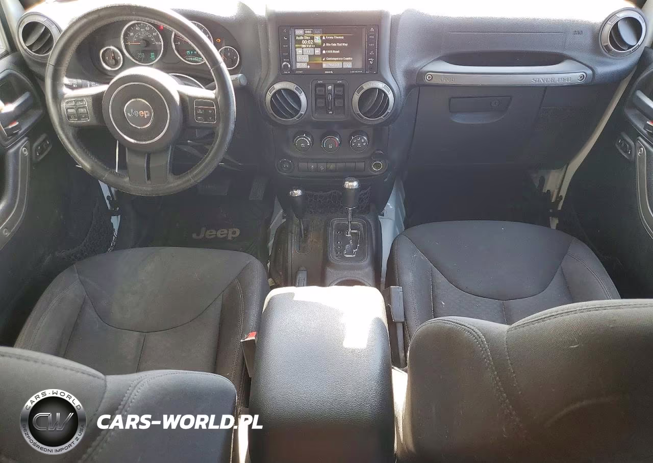 2016 Jeep Wrangler Unlimited Sport VIN:1C4BJWDG1GL109897 - 8