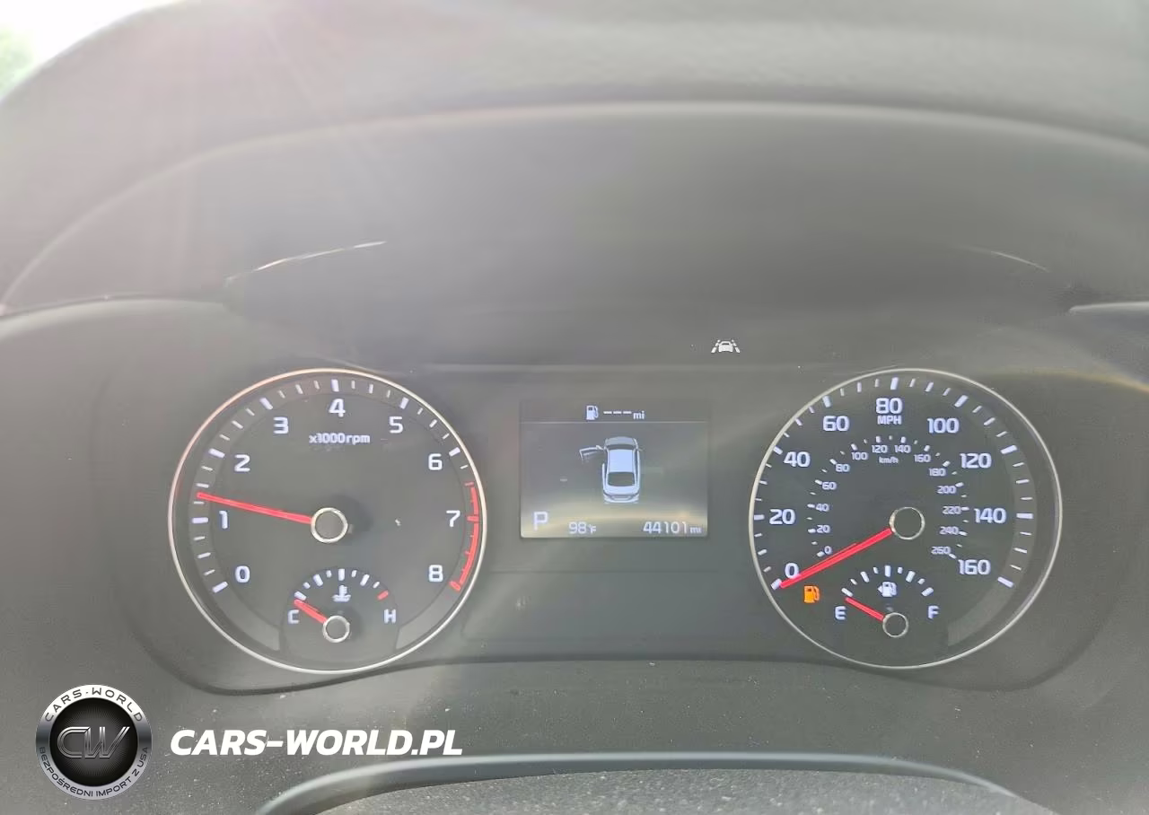 2021 Kia Forte Gt Line VIN:3KPF34AD4ME303662 - 9