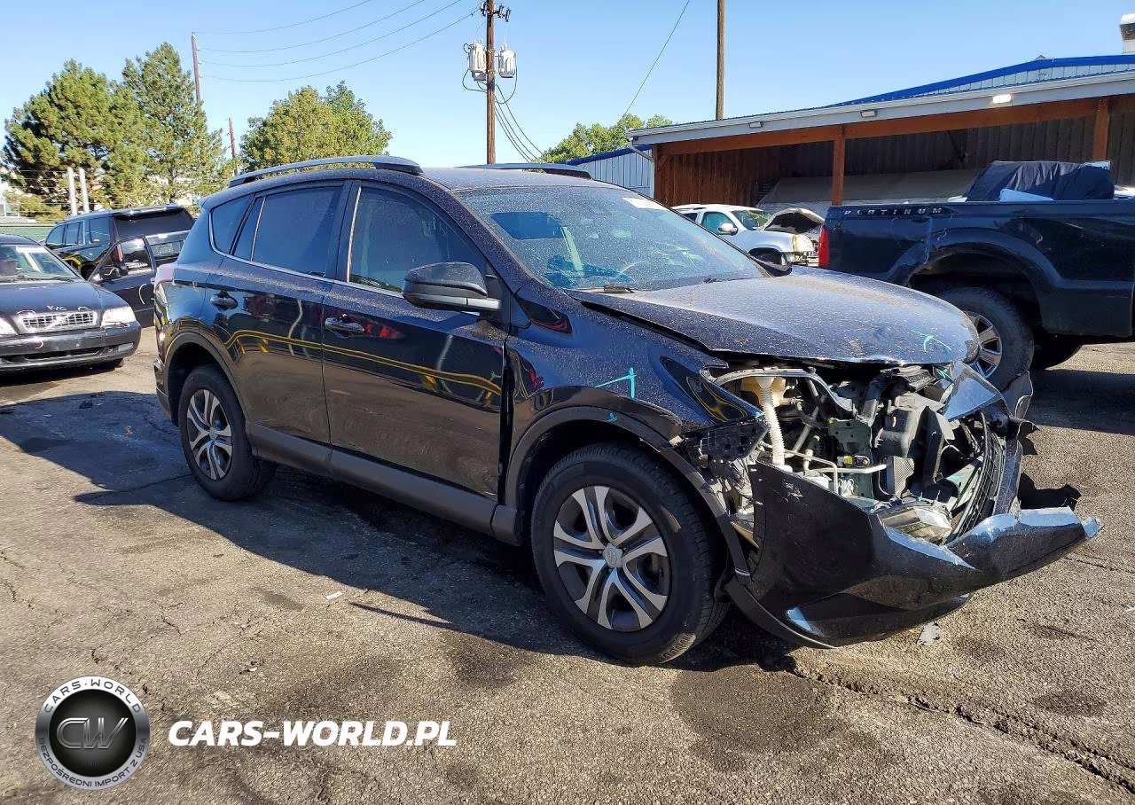 2018 Toyota Rav4 Le VIN:JTMZFREV8JJ738462 - 4