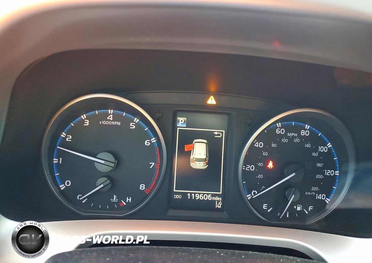 2018 Toyota Rav4 Le VIN:JTMZFREV8JJ738462 - 9