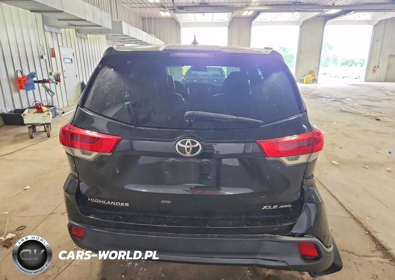 2017 Toyota Highlander Xle VIN:5TDJZRFH7HS449132 - 6