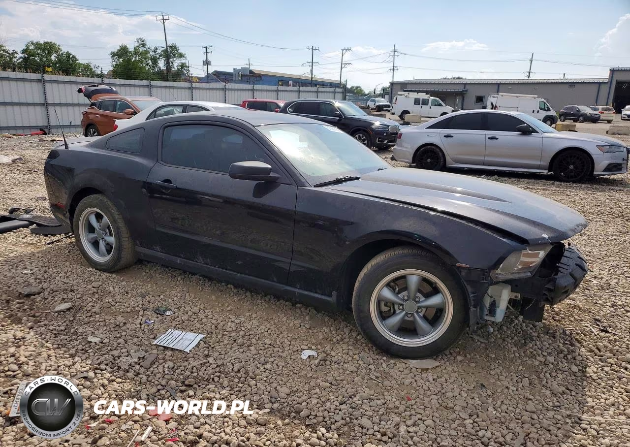 2012 Ford Mustang VIN:1ZVBP8AM2C5287463 - 4