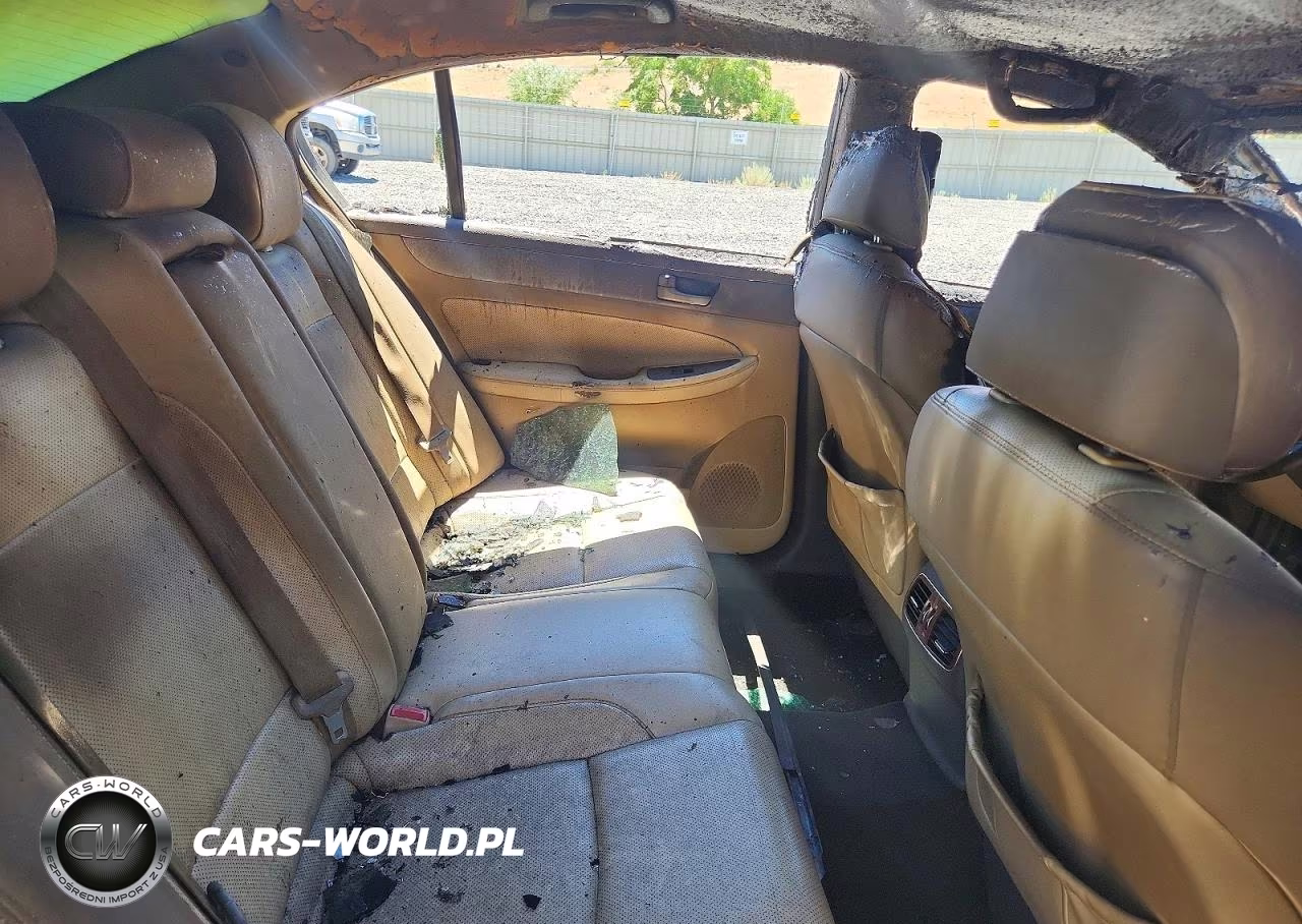2012 Hyundai Genesis 3.8L VIN:KMHGC4DDXCU192126 - 10