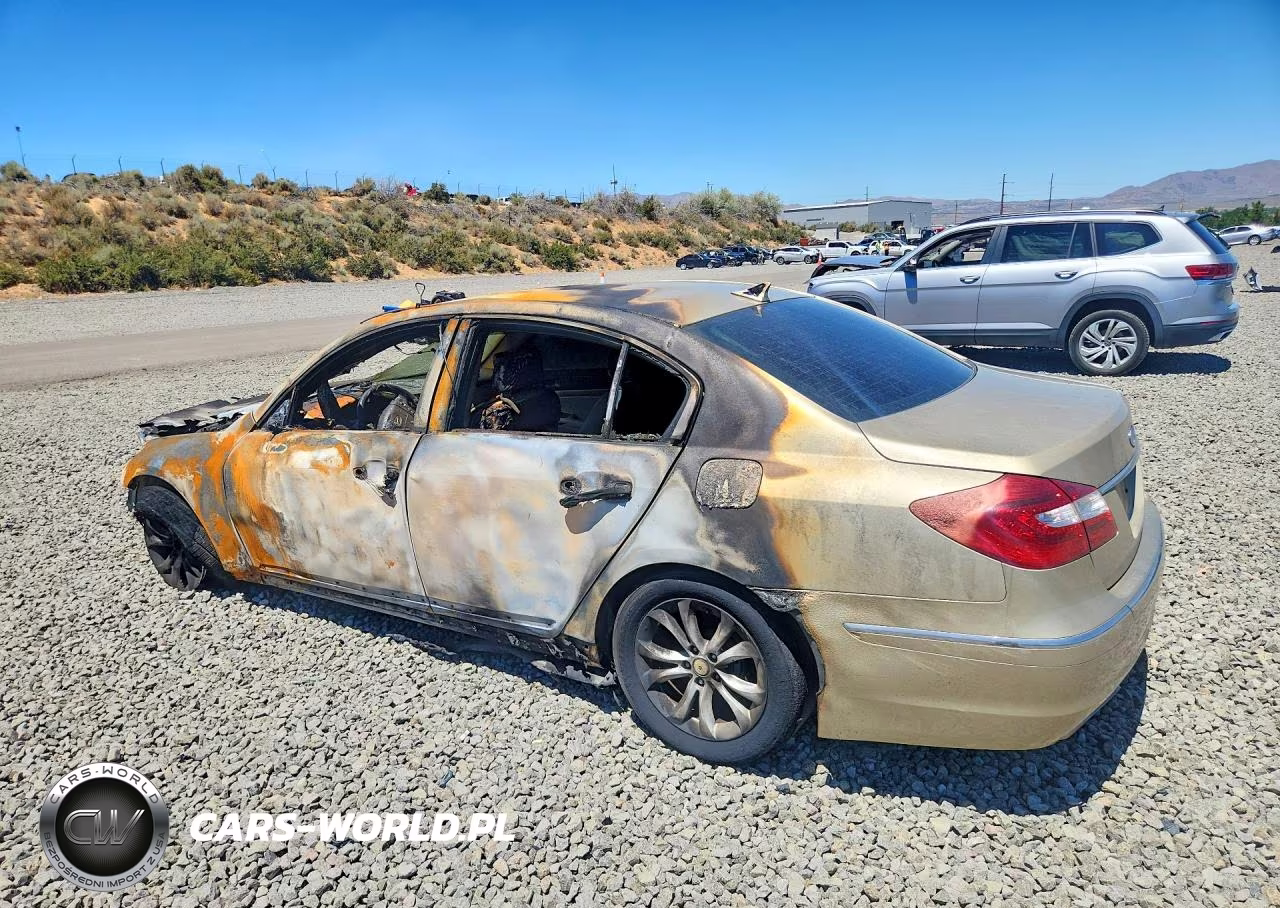 2012 Hyundai Genesis 3.8L VIN:KMHGC4DDXCU192126 - 2