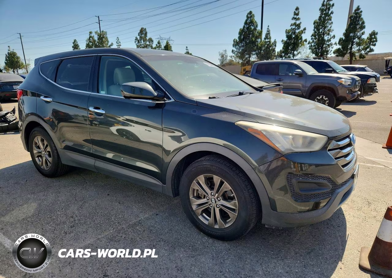 2014 Hyundai Santa Fe Sport 2.4L VIN:5XYZT3LB7EG172492 - 4