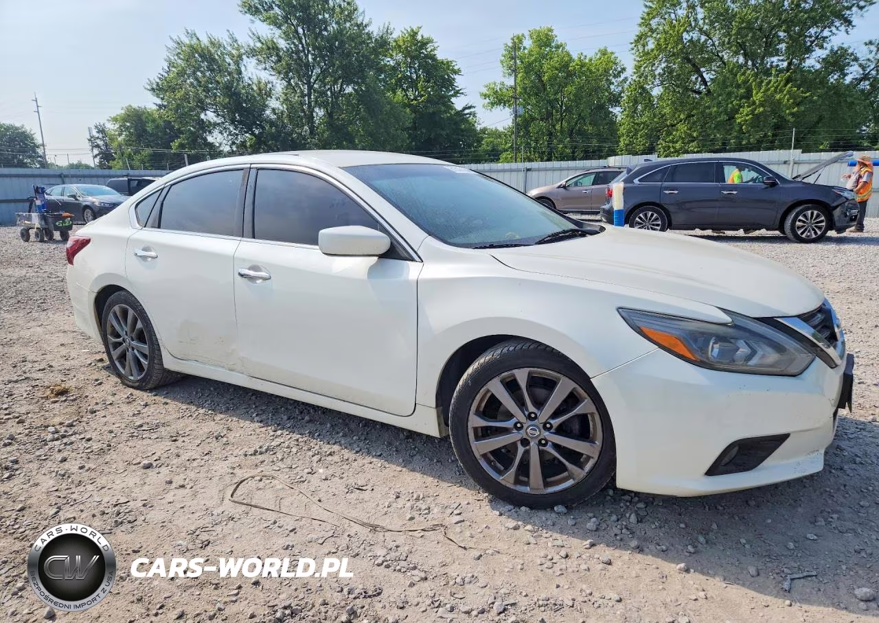 2018 Nissan Altima 2.5 Sr VIN:1N4AL3AP9JC200051 - 4