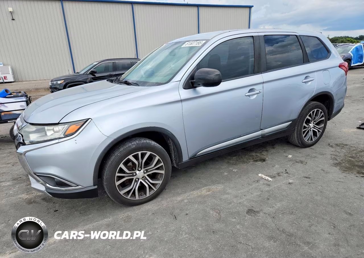 2017 Mitsubishi Outlander Es – zdjęcie 1 z 13
