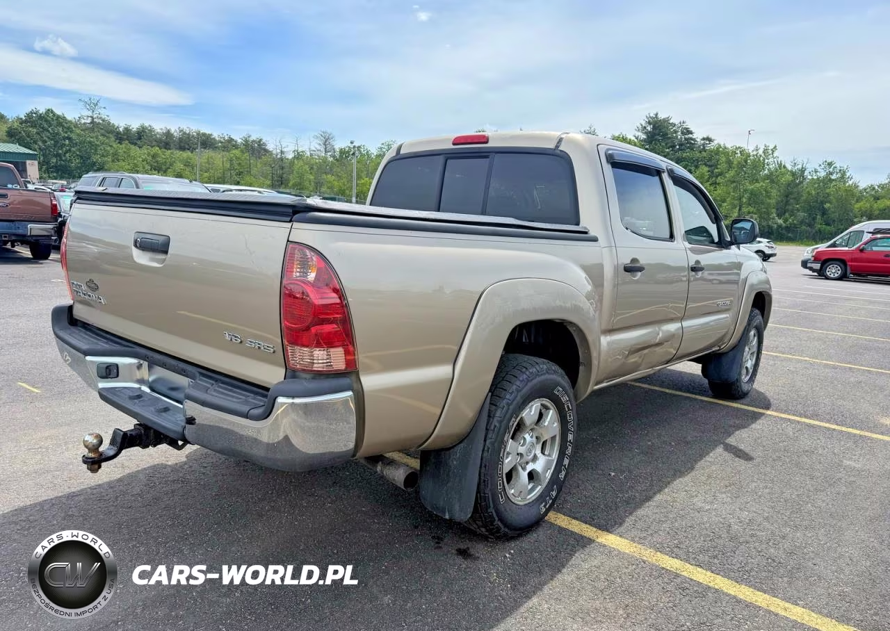 2005 Toyota Tacoma Double Cab VIN:5TELU42N05Z143314 - 4