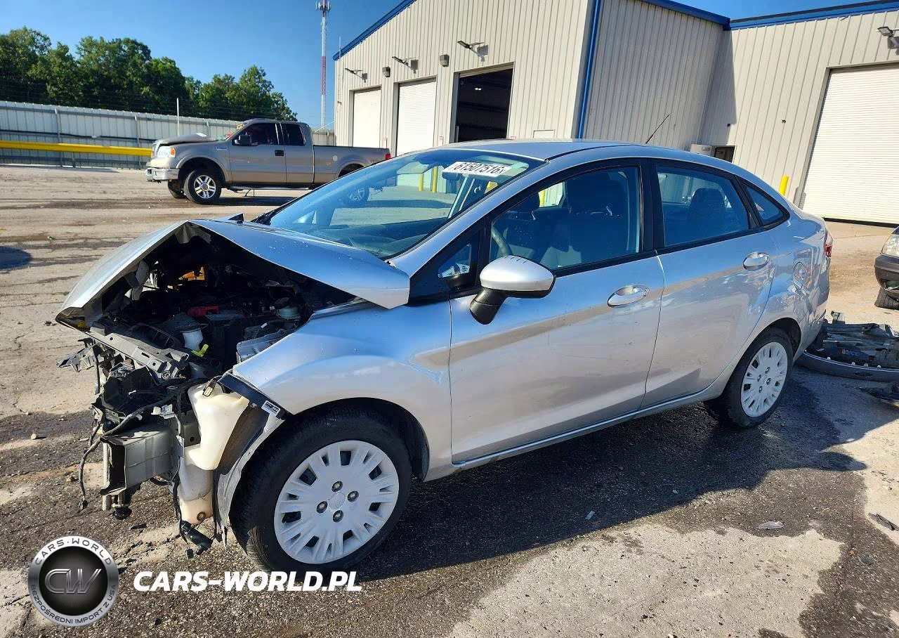 2016 Ford Fiesta S – zdjęcie 1 z 13