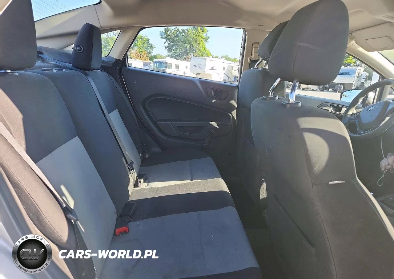 2016 Ford Fiesta S VIN:3FADP4AJ1GM104845 - 10