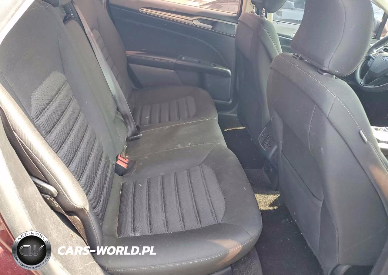2018 Ford Fusion Se VIN:3FA6P0HD4JR195508 - 10