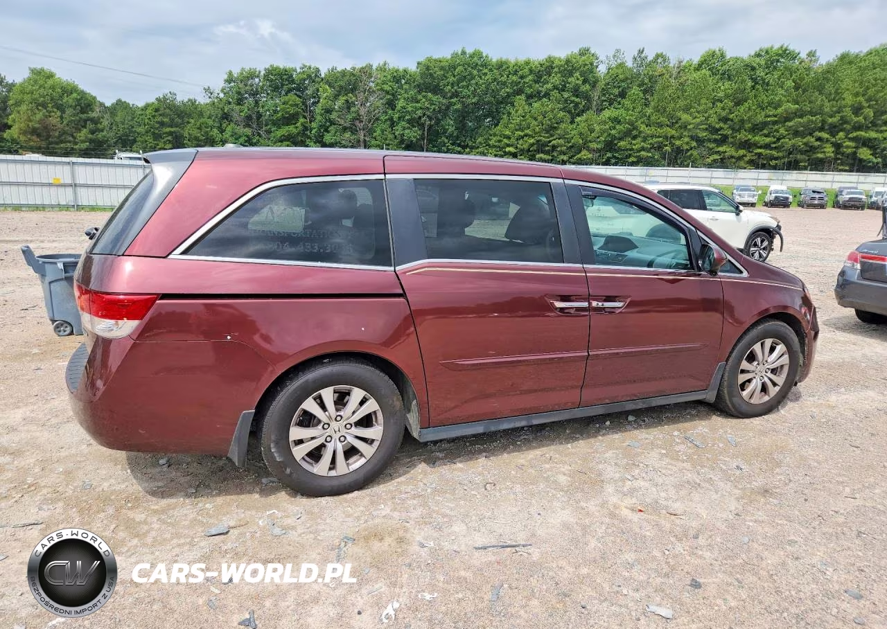 2016 Honda Odyssey Se VIN:5FNRL5H30GB151295 - 3