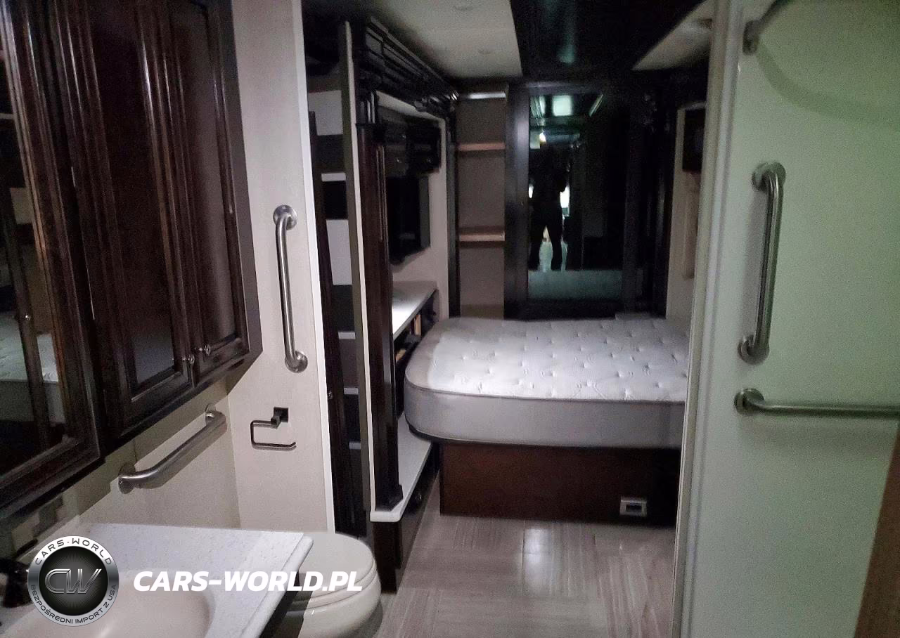 2018 Freightliner Chassis Xc - Rv VIN:4UZFCHFE4JCJV3673 - 5