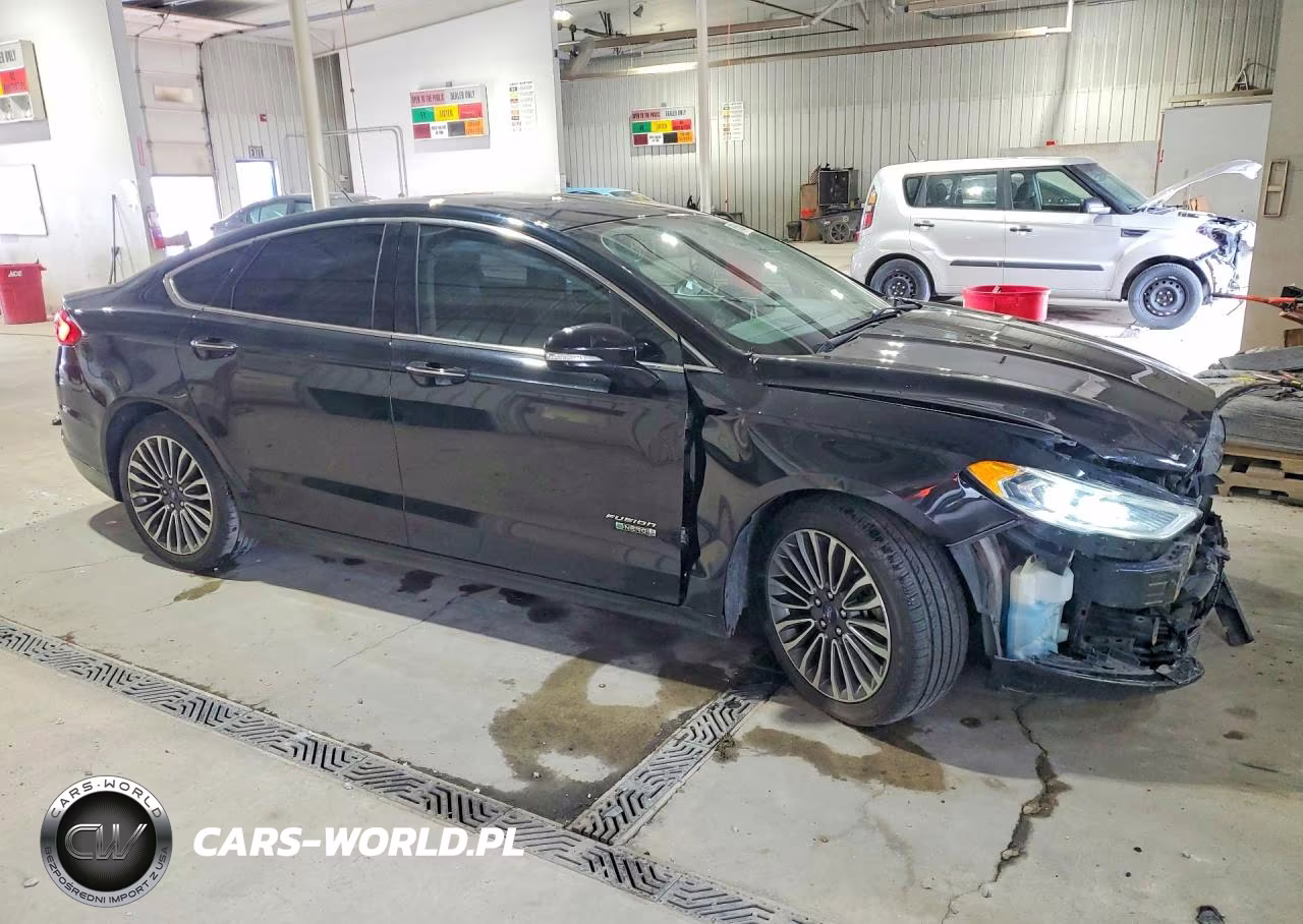 2017 Ford Fusion Se Phev VIN:3FA6P0PU2HR148196 - 4