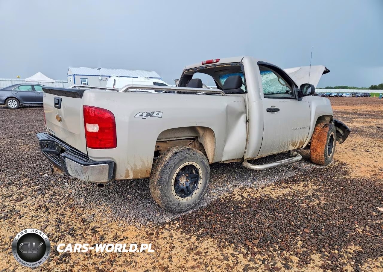 2007 Chevrolet Silverado K1500 VIN:1GCEK14C67Z538363 - 3