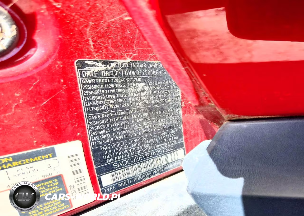 2018 Jaguar F-Pace Premium VIN:SADCJ2EV9JA257300 - 13