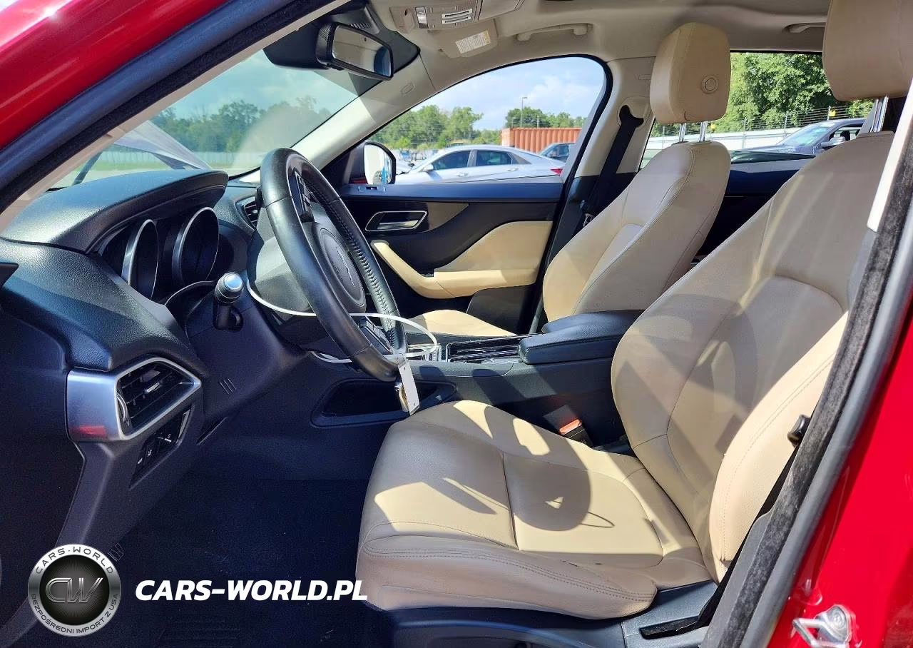 2018 Jaguar F-Pace Premium VIN:SADCJ2EV9JA257300 - 7