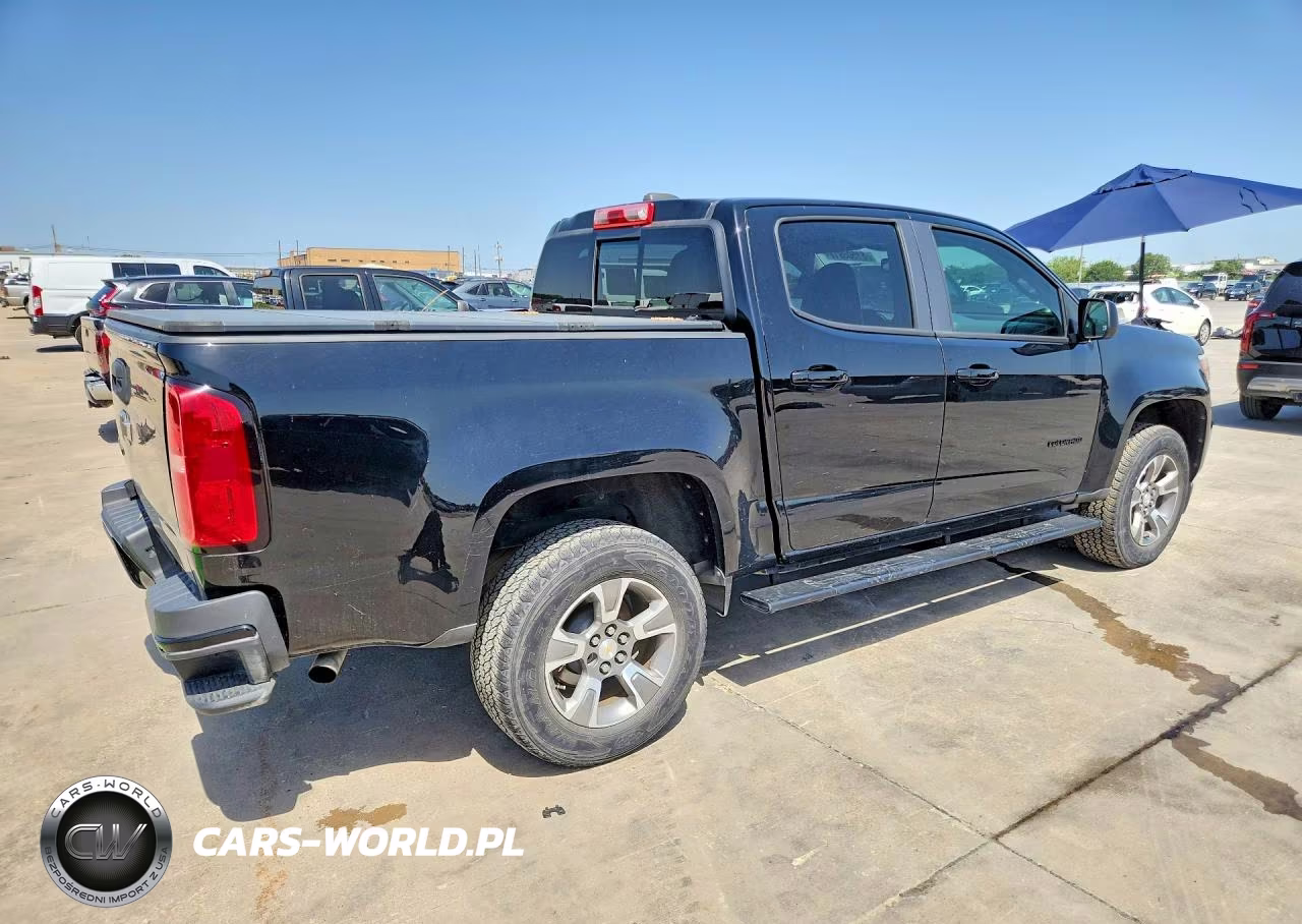 2020 Chevrolet Colorado Z71 VIN:1GCGTDEN9L1182720 - 3