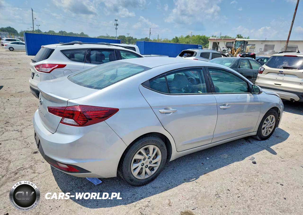 2019 Hyundai Elantra Se VIN:KMHD74LF7KU796144 - 3