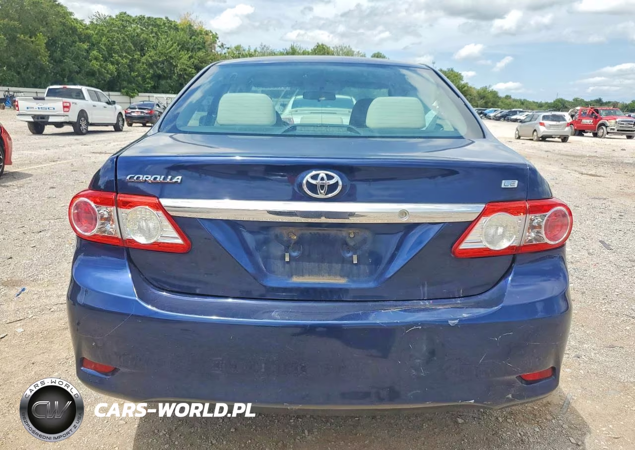 2013 Toyota Corolla Le VIN:5YFBU4EE9DP161774 - 6