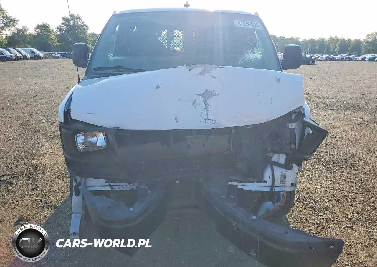 2011 Chevrolet Express G2500 VIN:1GCWGFCAXB1180730 - 5