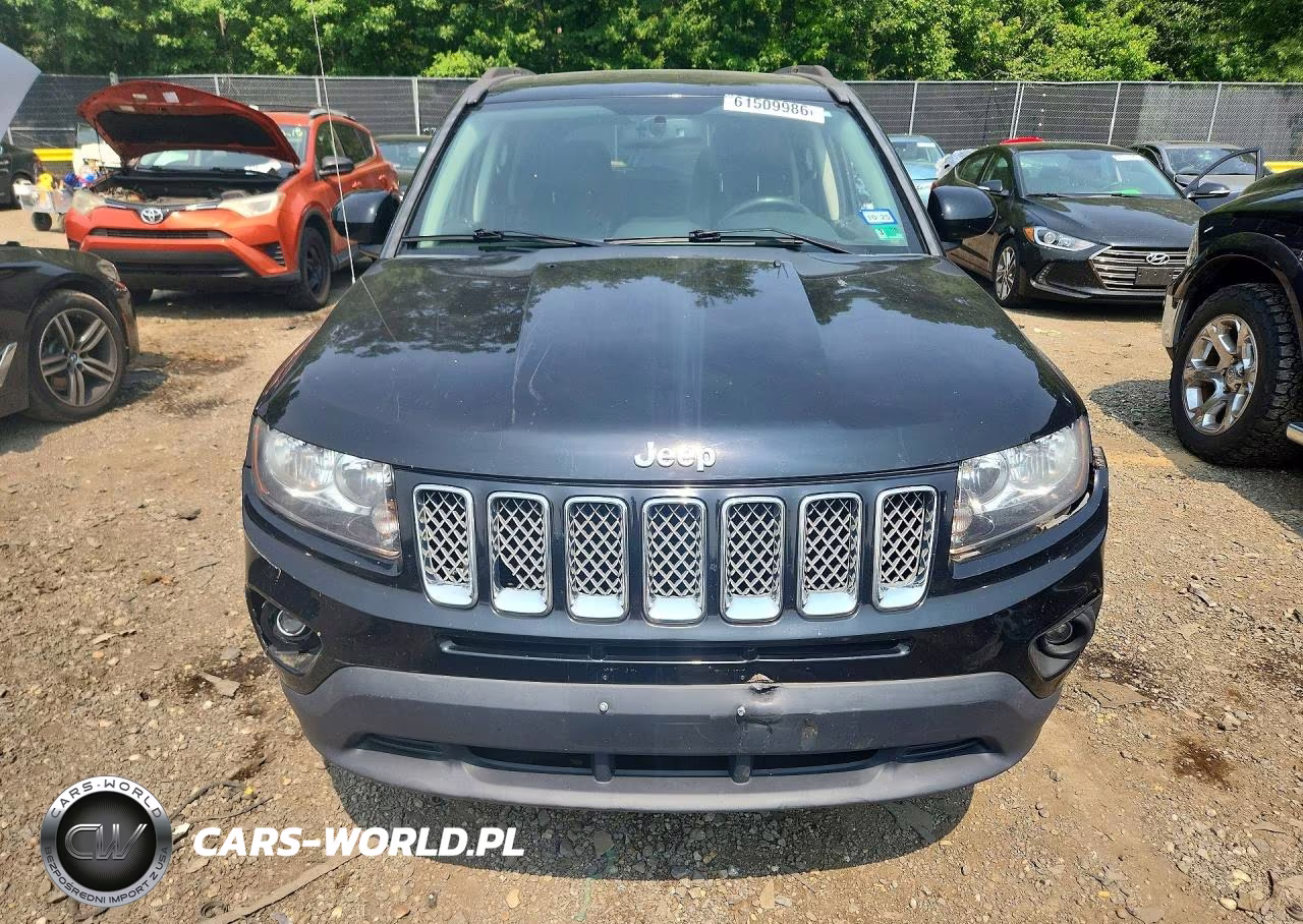 2016 Jeep Compass Latitude VIN:1C4NJDEB3GD696926 - 5