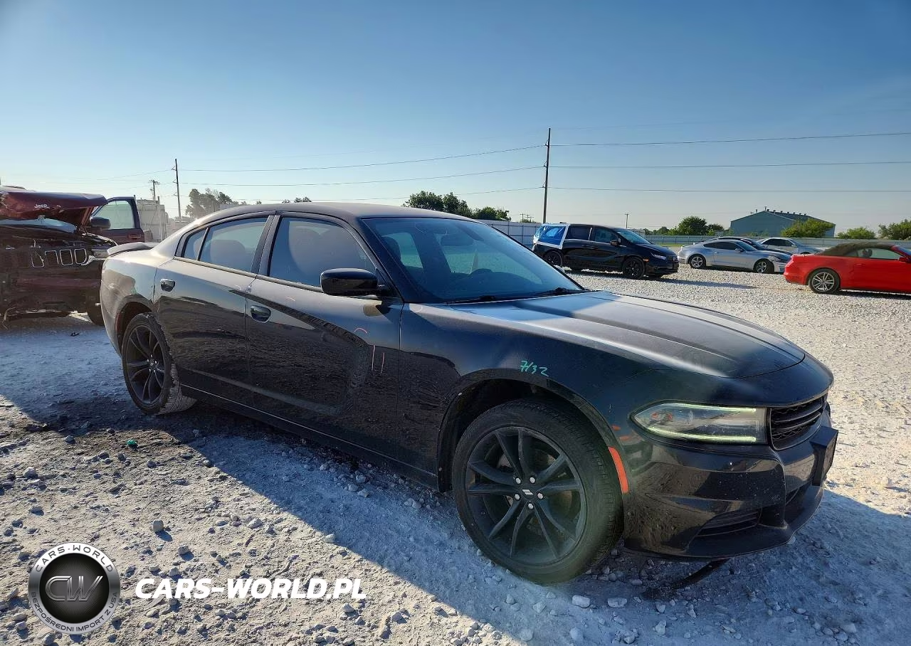 2018 Dodge Charger Sxt VIN:2C3CDXBG7JH273135 - 4