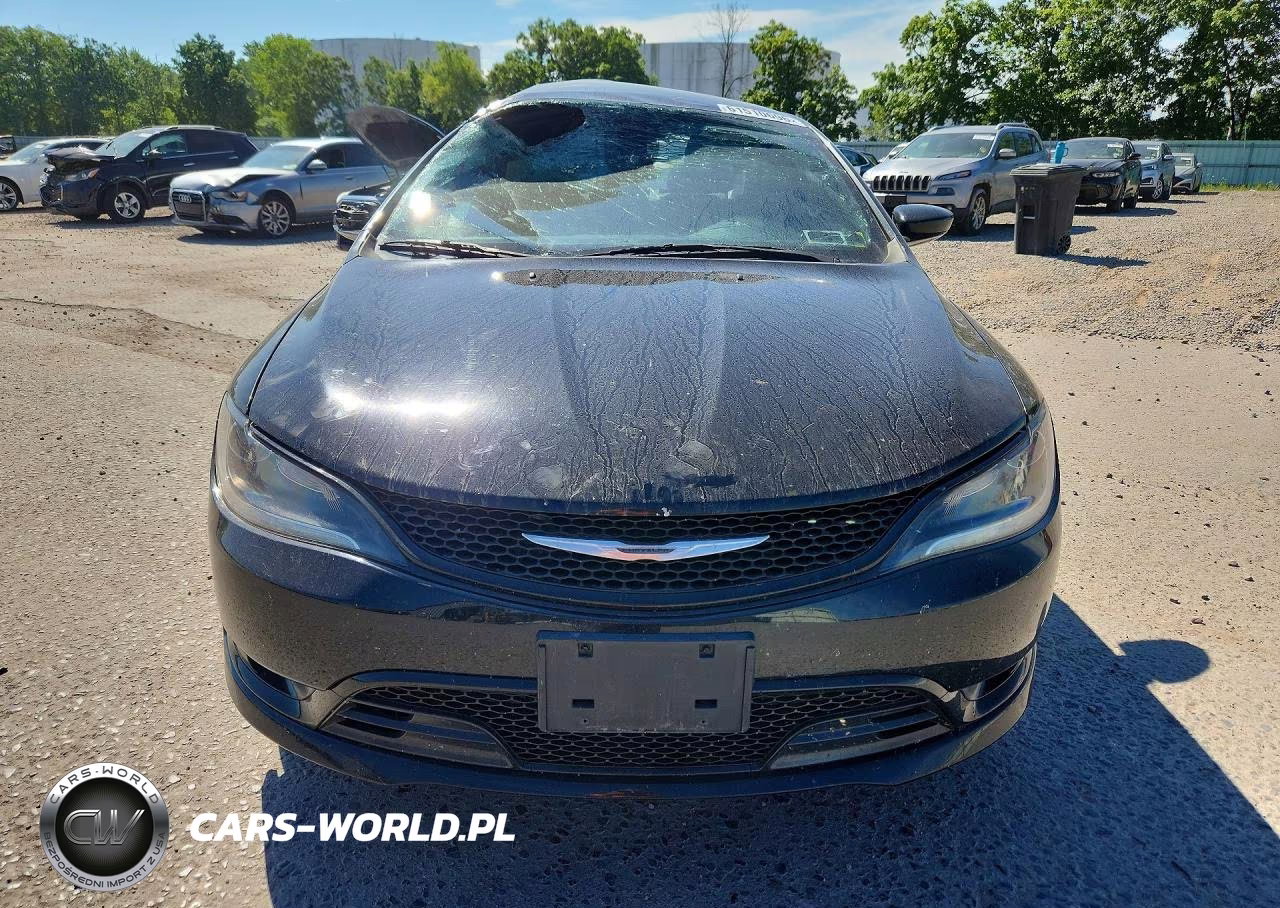 2015 Chrysler 200 S VIN:1C3CCCDG4FN615695 - 5
