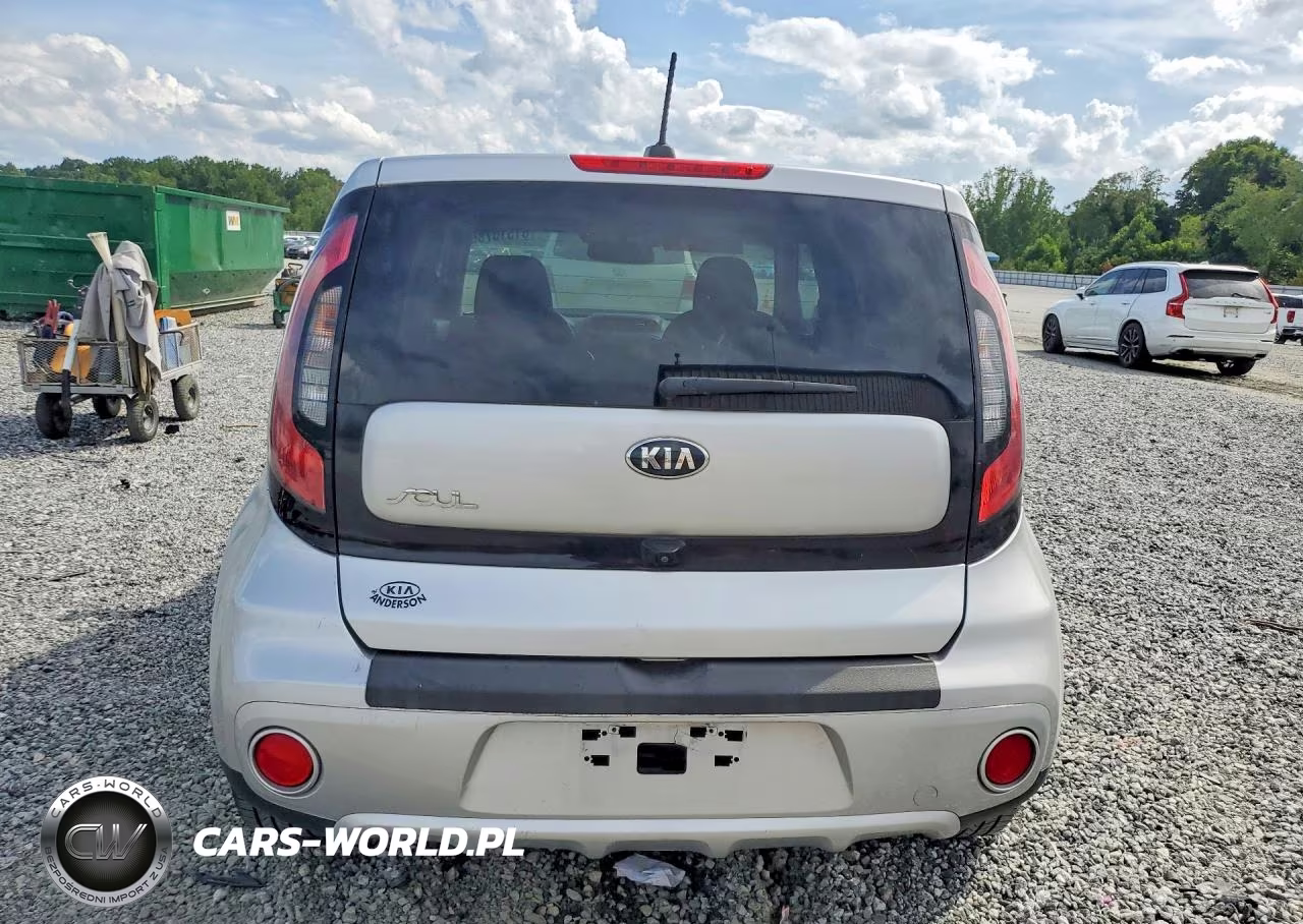 2018 Kia Soul + VIN:KNDJP3A56J7574705 - 6