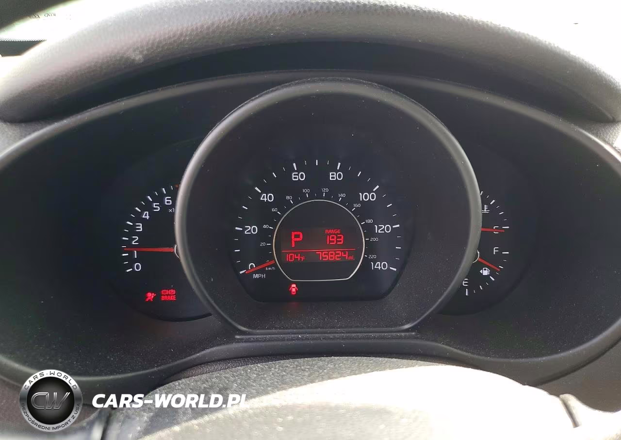 2018 Kia Soul + VIN:KNDJP3A56J7574705 - 9