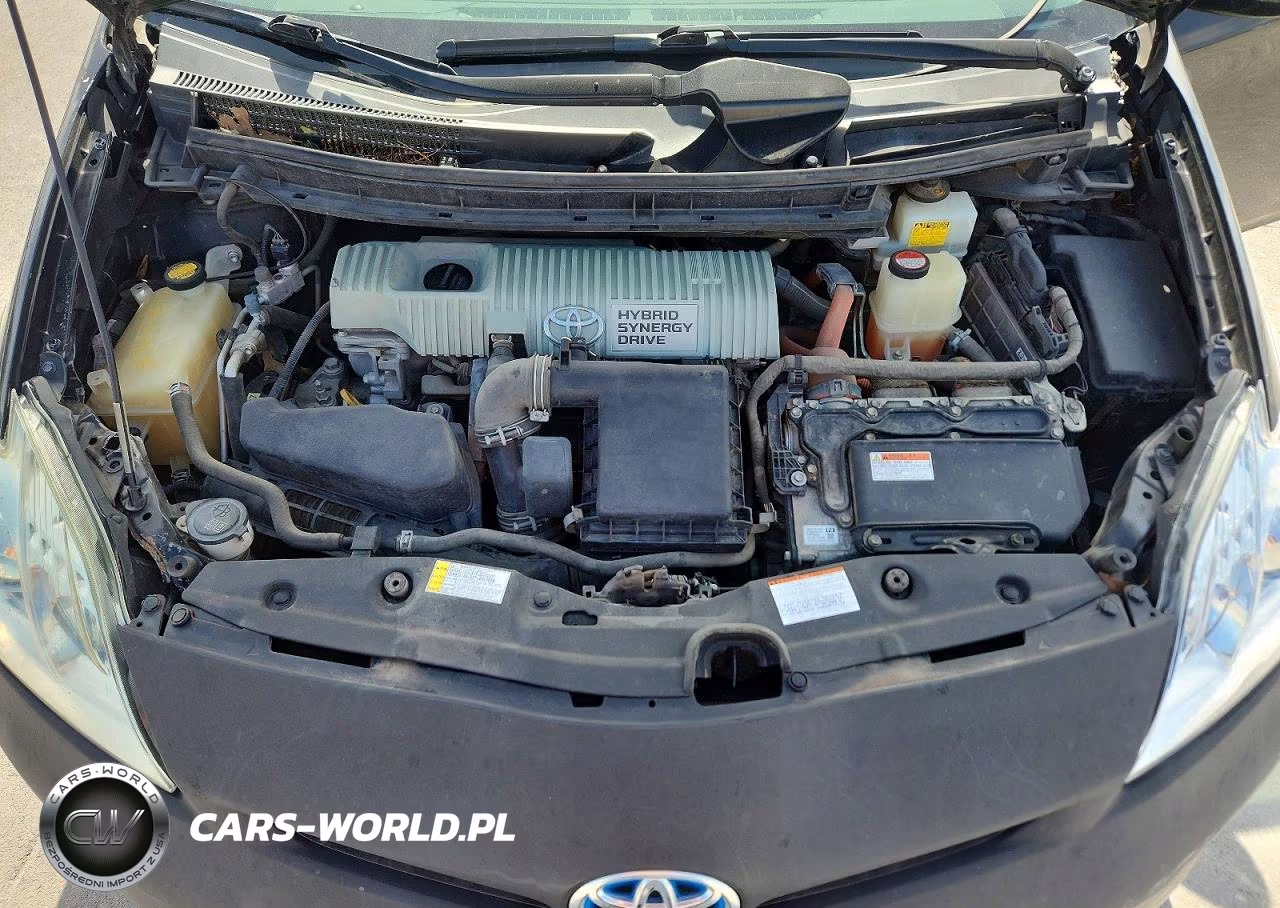 2014 Toyota Prius Three VIN:JTDKN3DU2E1811938 - 11