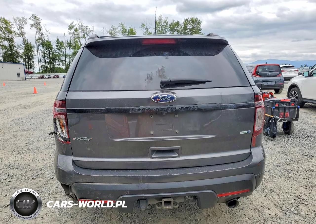 2015 Ford Explorer Sport VIN:1FM5K8GT4FGB81386 - 6