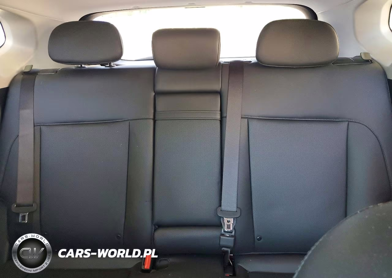 2025 Hyundai Kona Limited VIN:KM8HE3A30SU201967 - 10