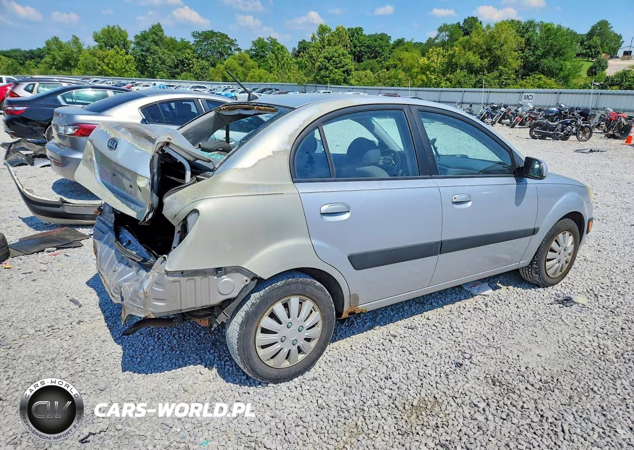 2006 Kia Rio Base VIN:KNADE123966032514 - 3
