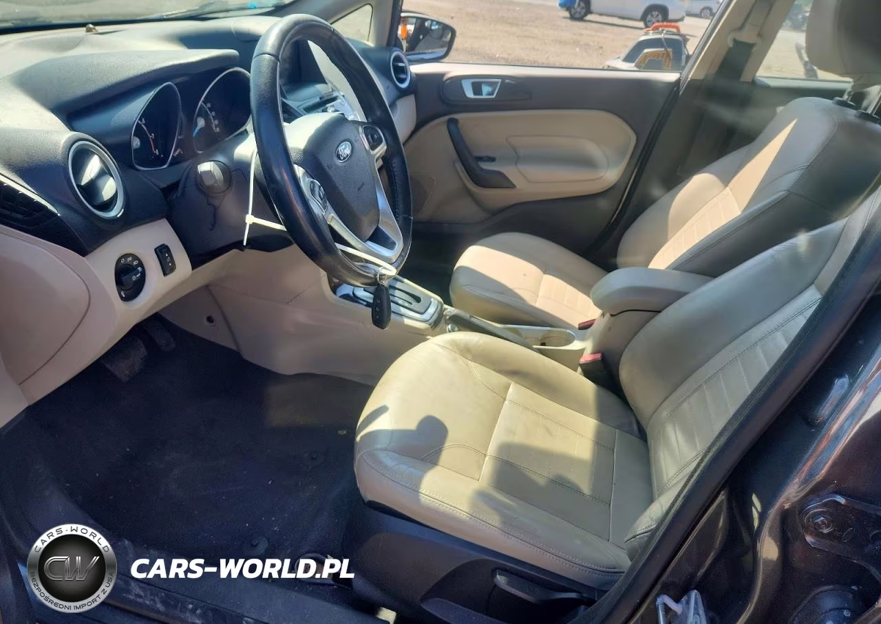 2015 Ford Fiesta Titanium VIN:3FADP4FJ8FM144069 - 7
