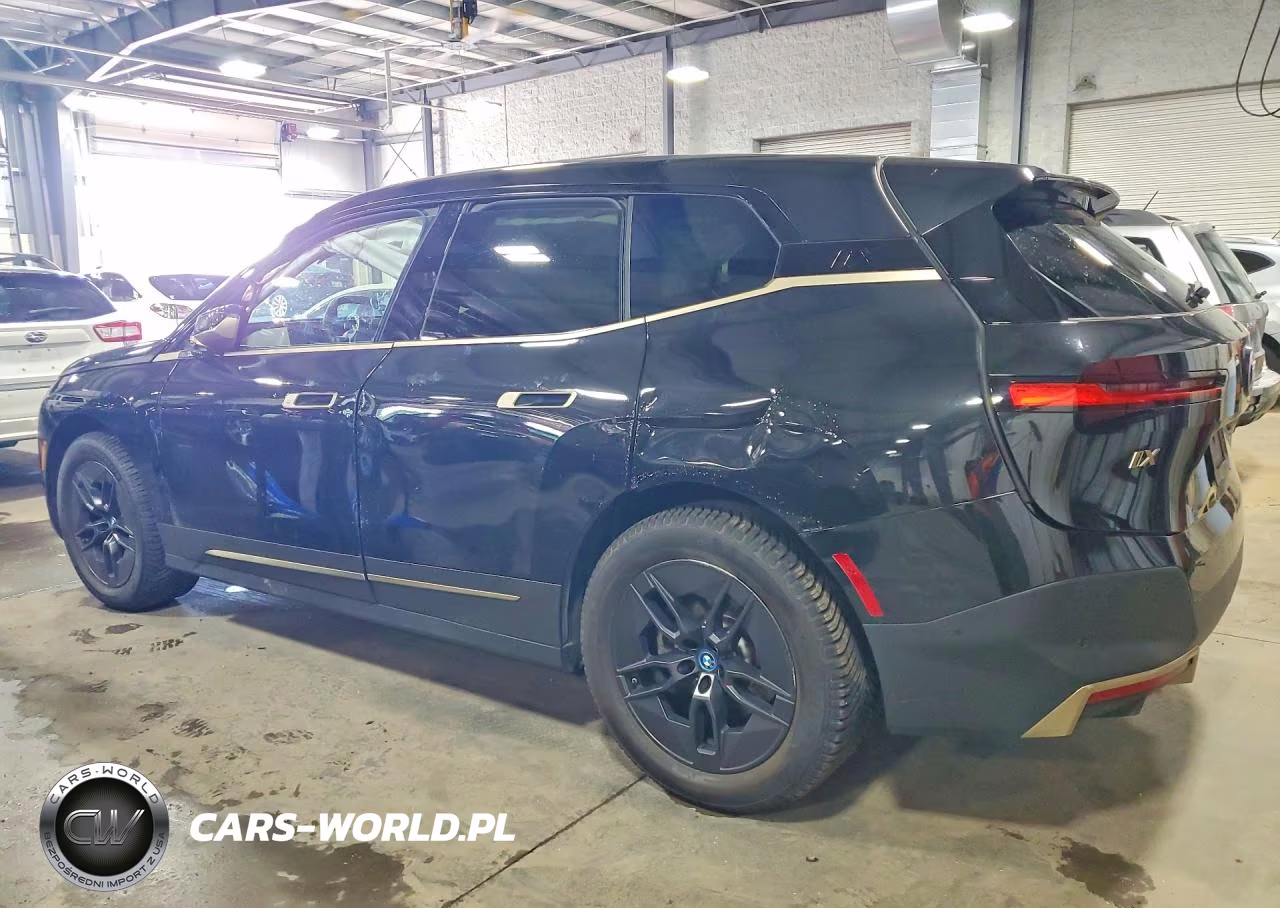2025 BMW Ix xDrive50 VIN:WB523CF02SCU36158 - 2