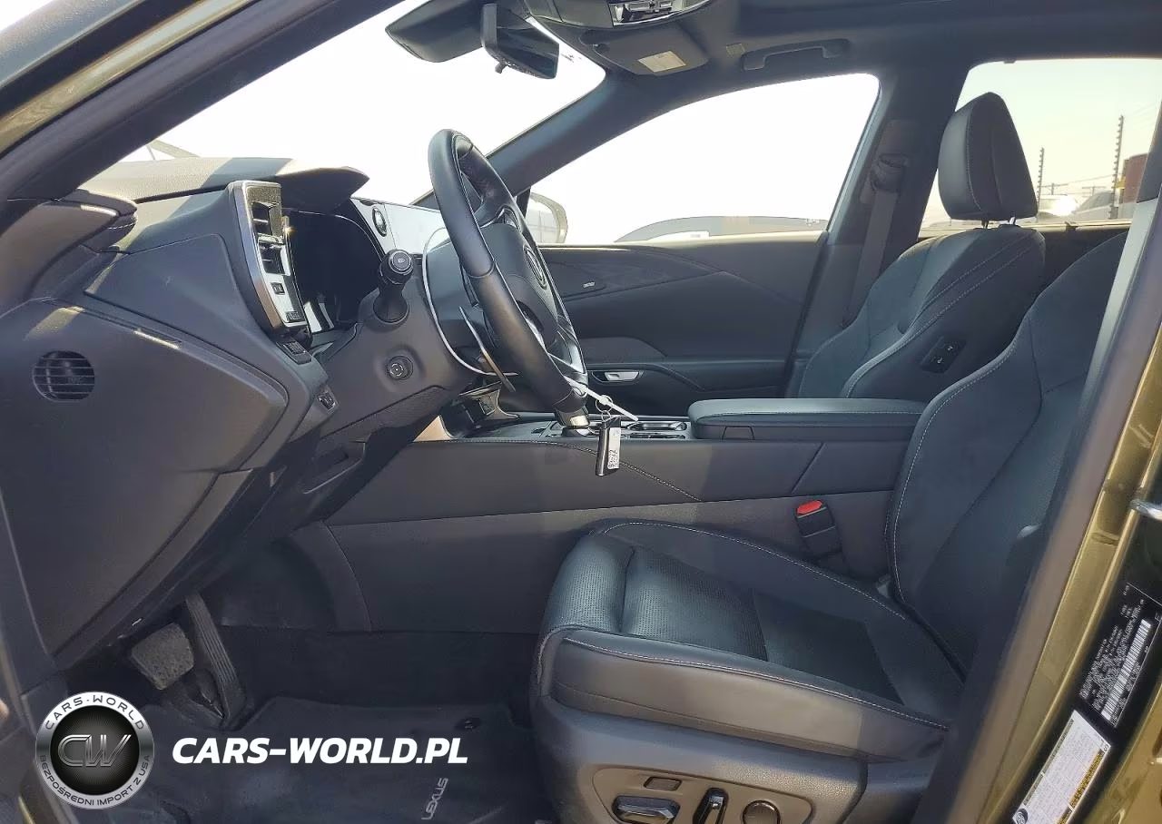 2025 Lexus Rx 450H+ Luxury VIN:JTJCJMGA8S2026902 - 14