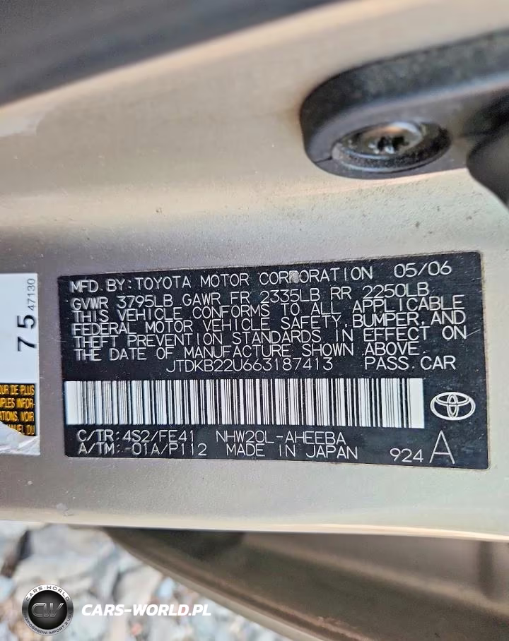2006 Toyota Prius Base VIN:JTDKB22U663187413 - 12