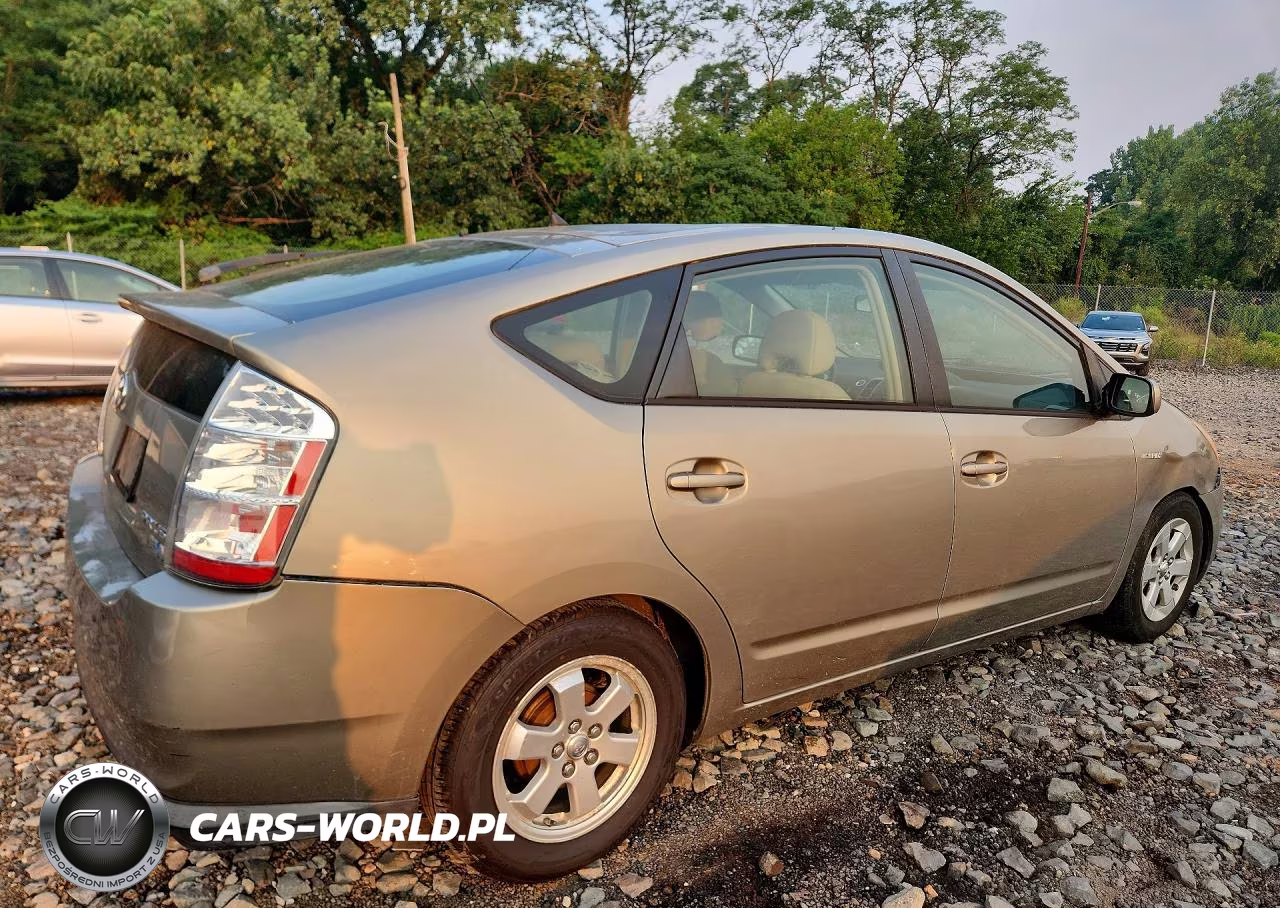 2006 Toyota Prius Base VIN:JTDKB22U663187413 - 3