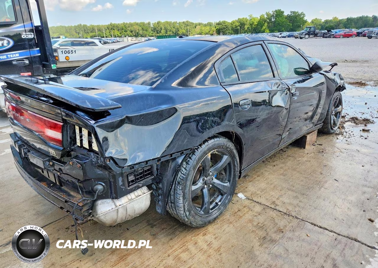 2014 Dodge Charger Sxt VIN:2C3CDXHG2EH159072 - 3