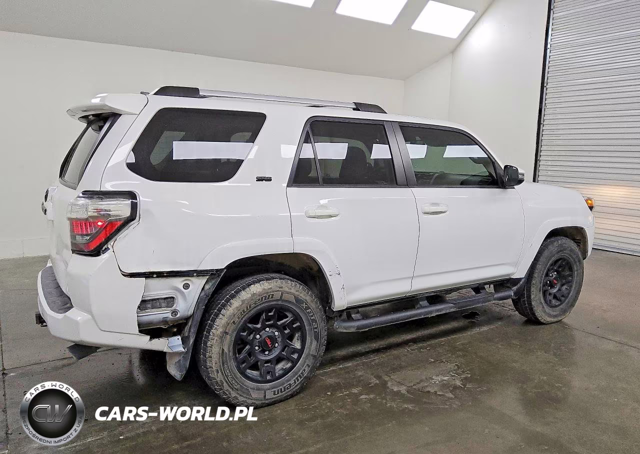 2020 Toyota 4Runner Sr5 Premium VIN:JTEBU5JR9L5821804 - 3