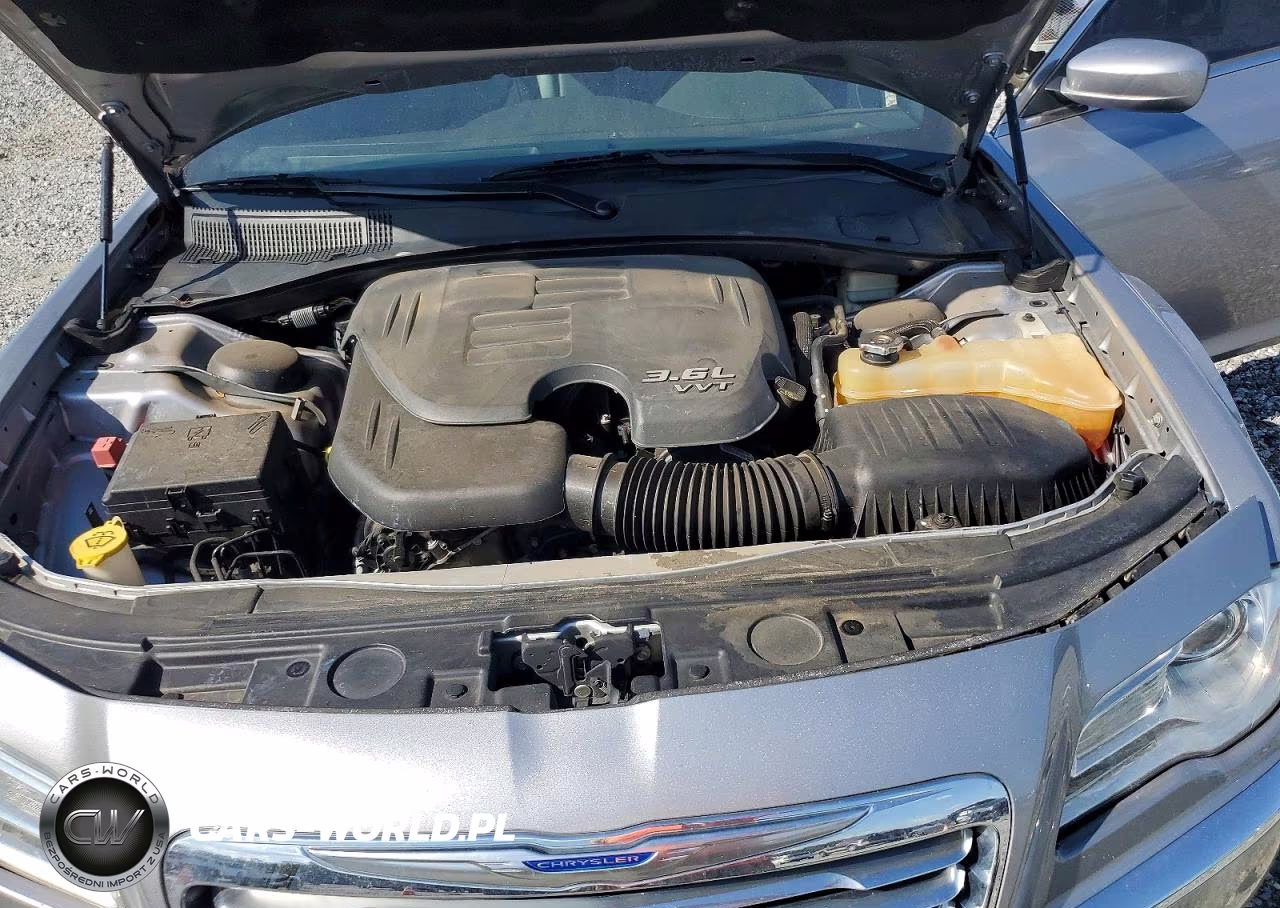 2014 Chrysler 300 VIN:2C3CCAAG4EH175669 - 11